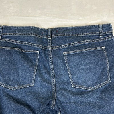 Gap Shorts Limited Edition Womens Size 12 Denim Jean Bermuda 4-Buttons Design Cuff