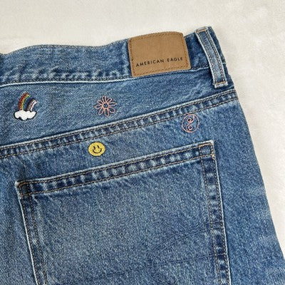 American Eagle Womens Shorts Size 12 Denim 90s Boyfriend Shorts Embroidered Hippie