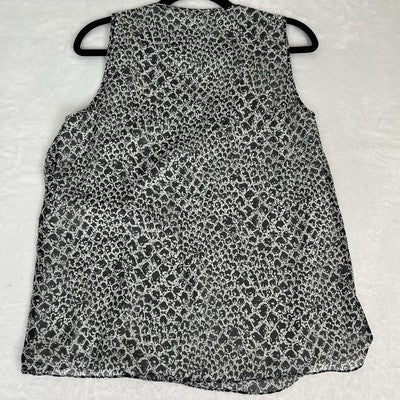 Diane von Furstenberg DVF Women Blouse Size M Black White Printed Beaded Neck 100% Silk