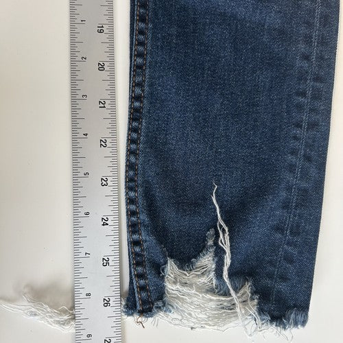 Vigoss Jeans Womens Size 26 Dark Wash Distressed Skinny Ripped Knees Frayed Hem Edgy