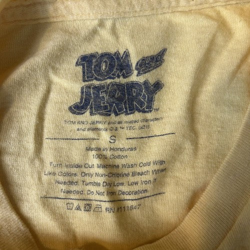 Tom & Jerry TShirt Women Small Yellow Cartoon Graphic Classic Crewneck Retro Fun
